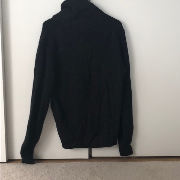 H&M sweater Size L - Picture 3 of 3